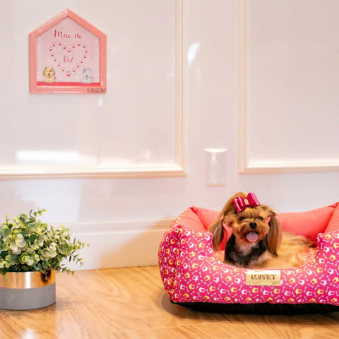 Cama Rosa Luppet para cães e gatos. Microfibra impermeável, 3 tamanhos. Garantia 60 dias + frete grátis!