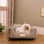 Cama Suede Cinza Luppet para cães e gatos. Elegante, impermeável, 3 tamanhos. Garantia 60 dias + frete grátis!